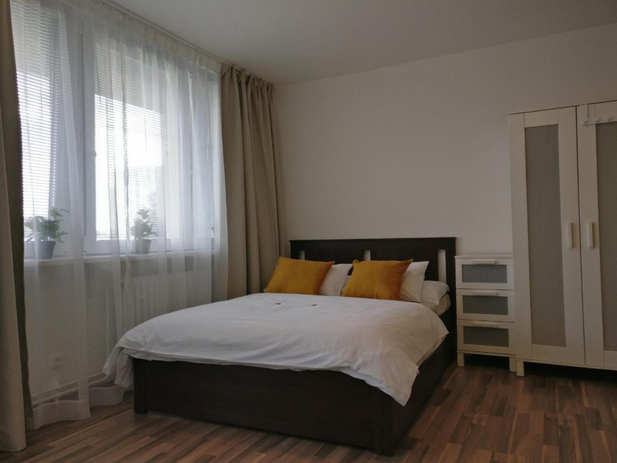 Invalidovna Apartment Praga Exterior foto